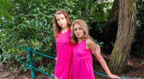 Музей селфи - горячая точка для шлюх женского общества, Часть 1, сцена 01 4