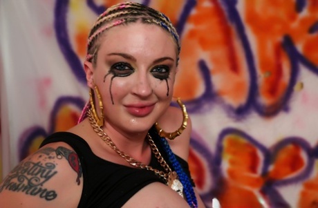 Лея Фалькон, Кейт Кеннеди, Оливия Остин и Кошачья пижама трахаются 2