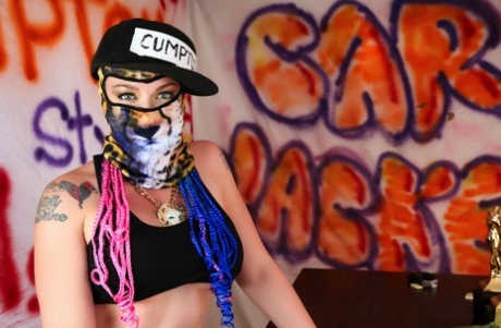 Лея Фалькон, Кейт Кеннеди, Оливия Остин и Кошачья пижама трахаются 4